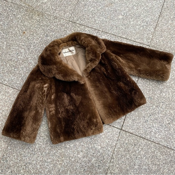 Vintage authentic fur coat - Picture 1 of 7